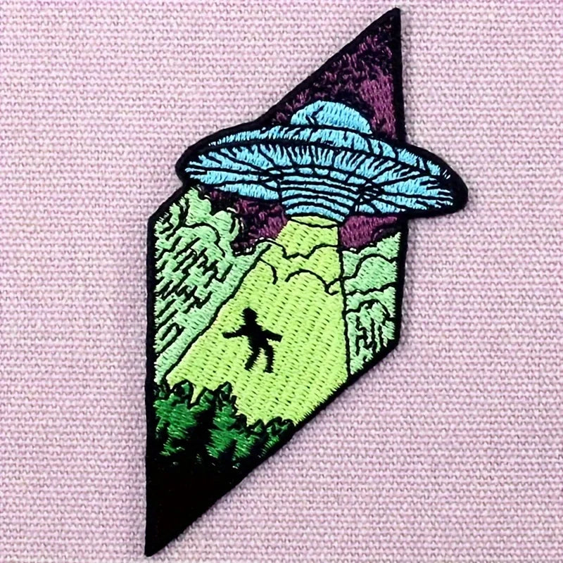 UFO Alien Embroidered Iron-On/Sew-On Patch